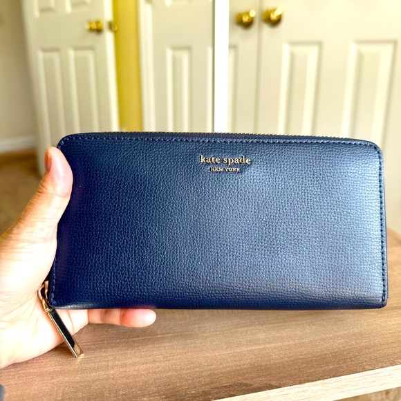 Kate Spade Grain Leather Full Zip Navy Blue Wallet, Very Good Condition - Picture 1 of 11